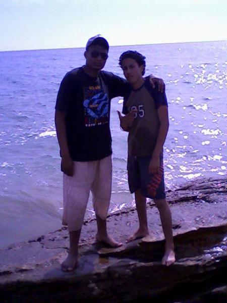 moi et le plus petit garcon